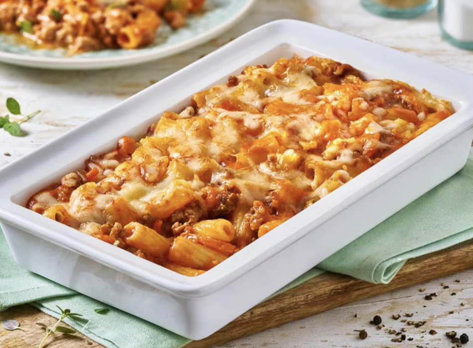 Rigatoni-Bolognese-Auflauf